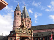 Marktbrunnen vor dem Dom