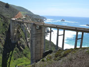 Bixby Bridge mit Hurricane Point